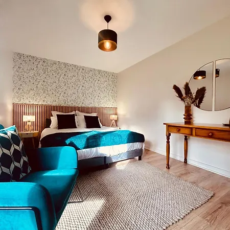 Style Avec Grande Terrasse Et Parking Prive