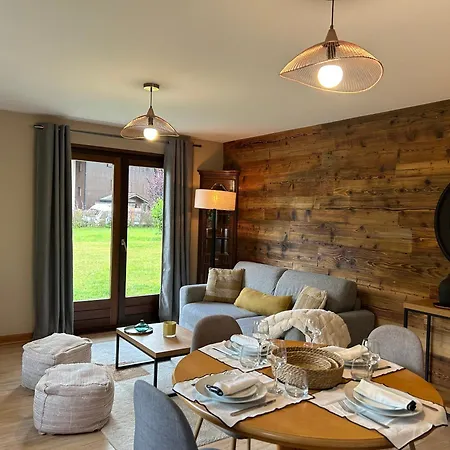 Apartament Style Avec Grande Terrasse Et Parking Prive