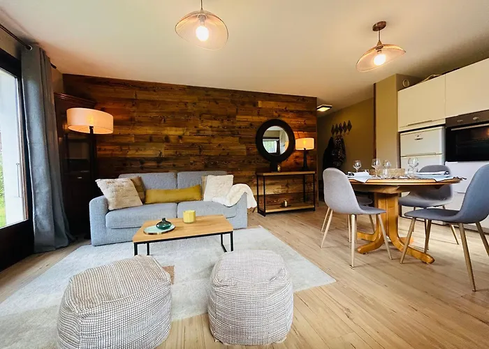 Style Avec Grande Terrasse Et Parking Prive Apartment