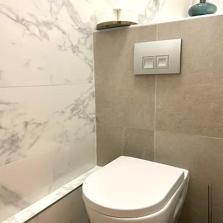 Style Avec Grande Terrasse Et Parking Prive *